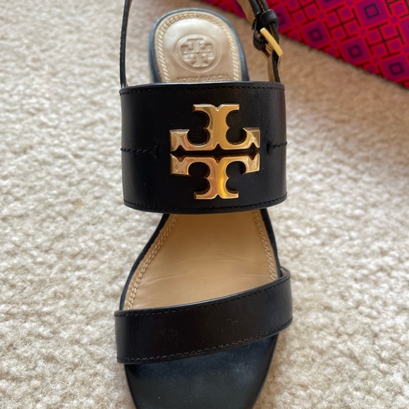 Tory Burch Eleanor Block Heel Sandals - Picture 4 of 10
